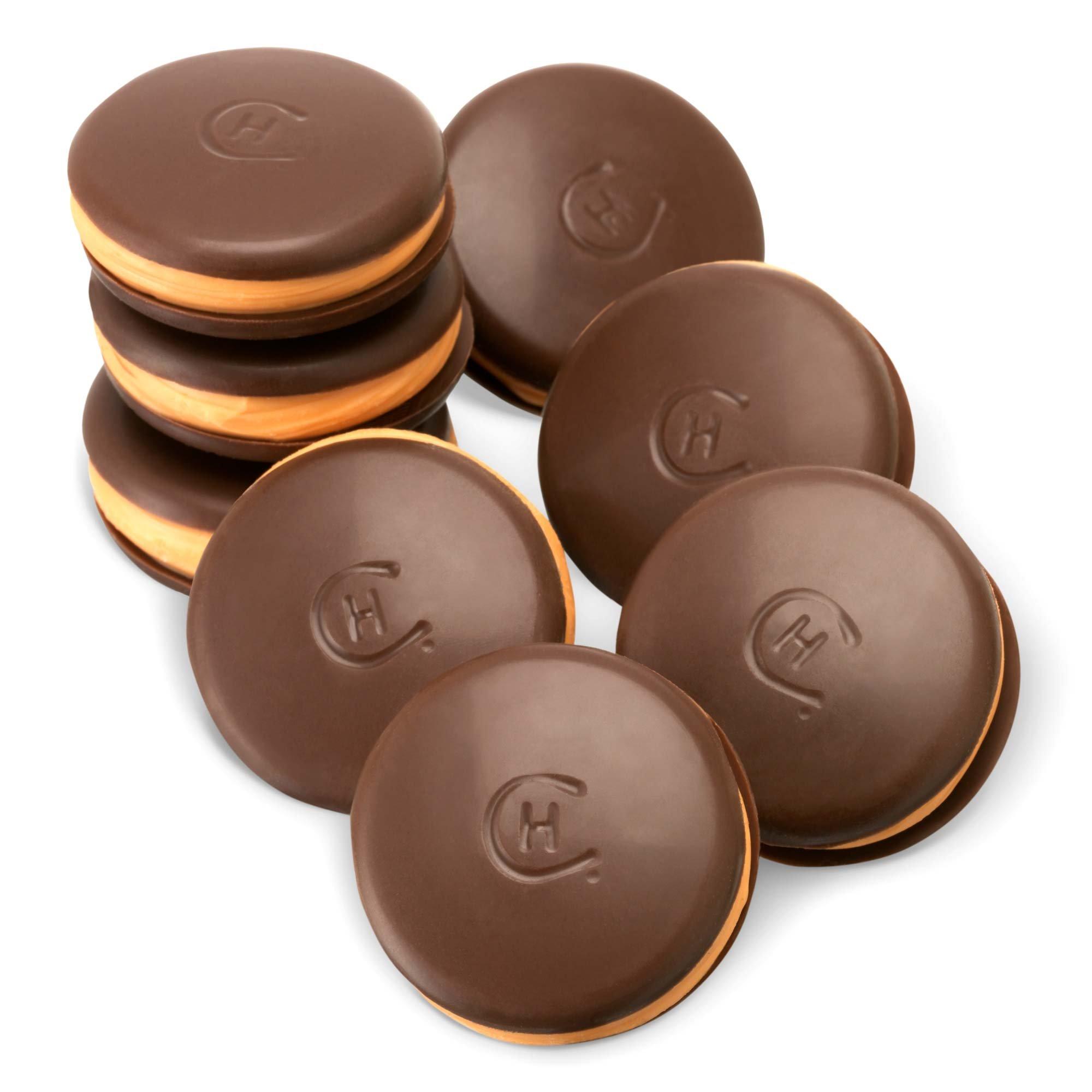 Orange Macarons