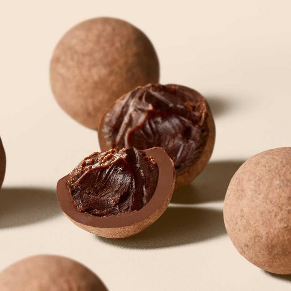 Panned Pecan Nutmilk Praline Selector