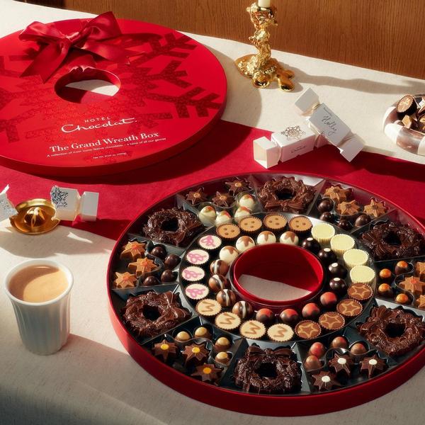 Grand Wreath Box