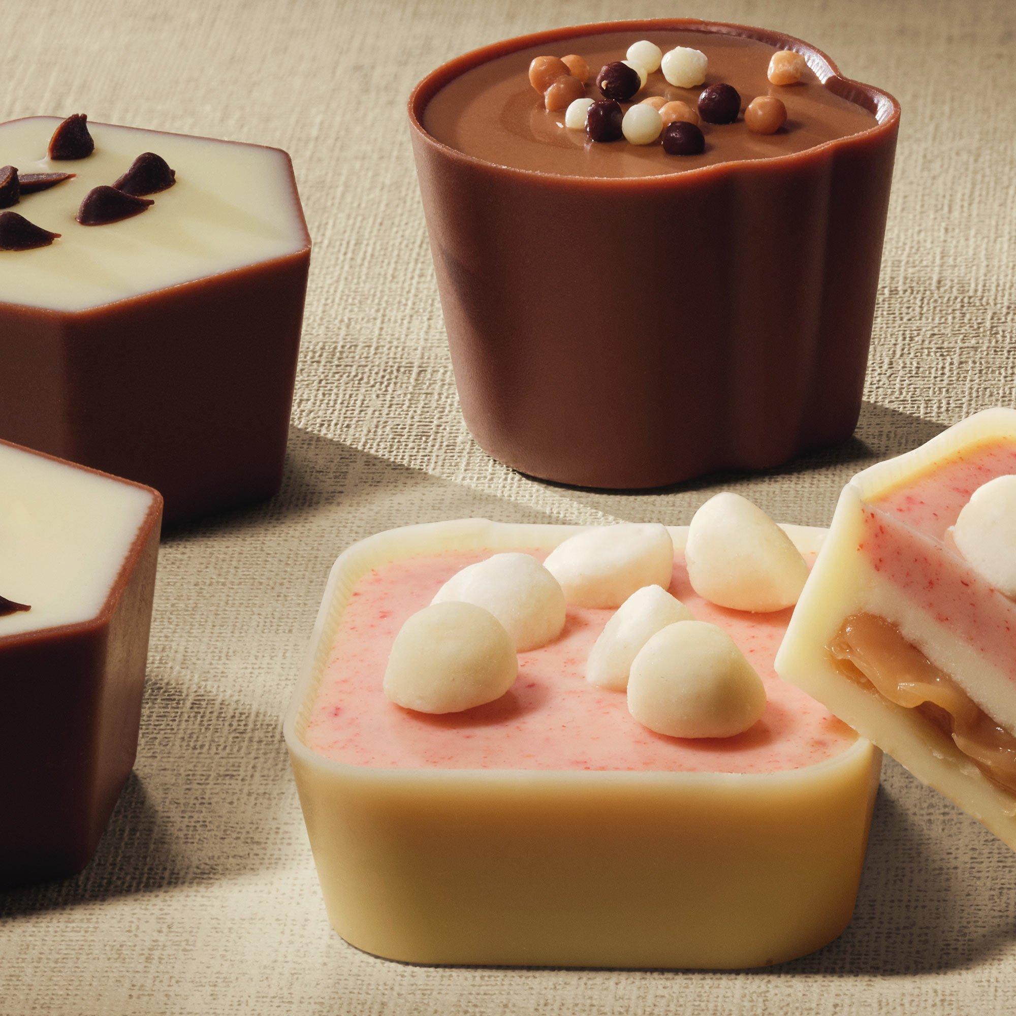 Christmas Patisserie Dreamer Chocolate Box 6-Piece