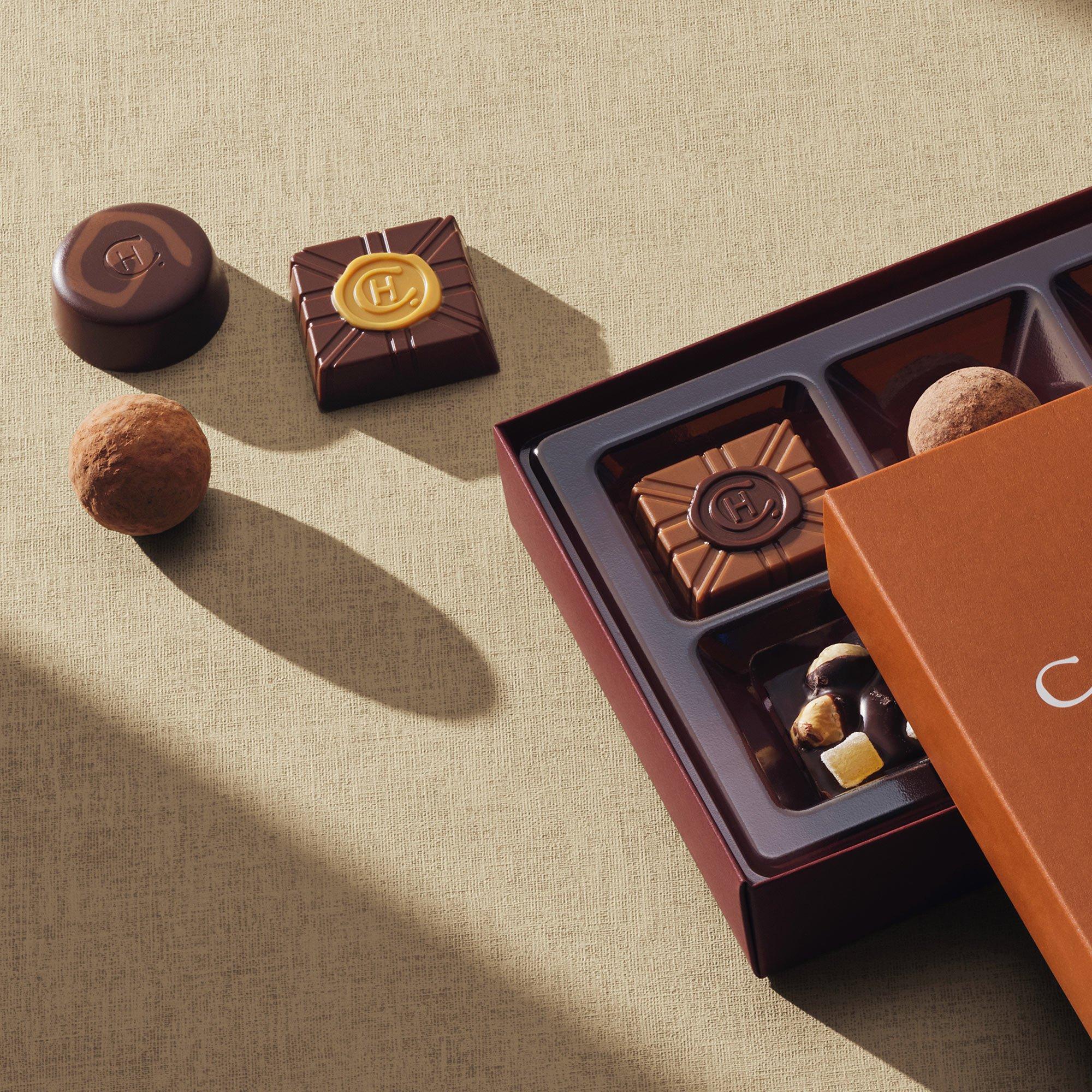 Christmas Notably Nutty Chocolate Box 9-Piece