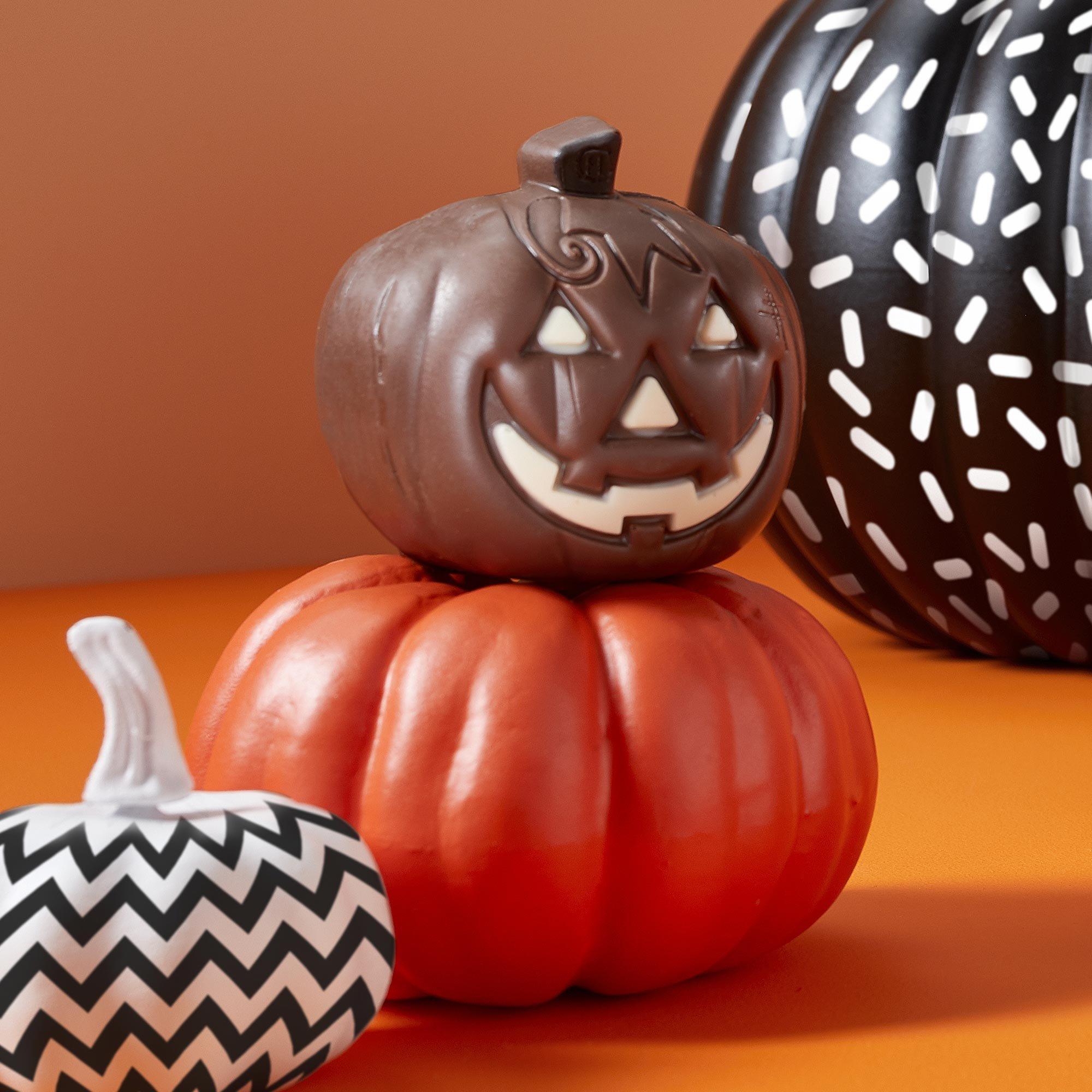 The Yumpkin 40% Milk Chocolate Pumpkin