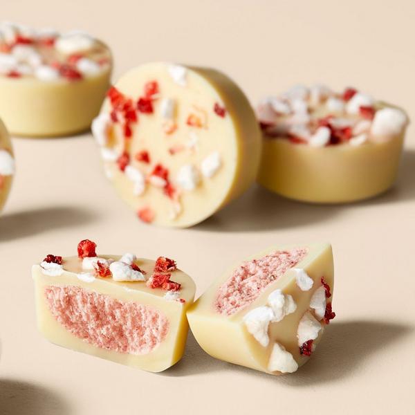 Chocolate Eton Mess Selector