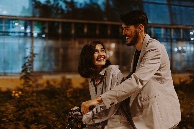 A-couple-laughing