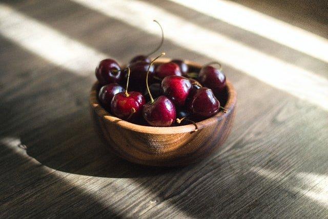 Bowl-of-cherries