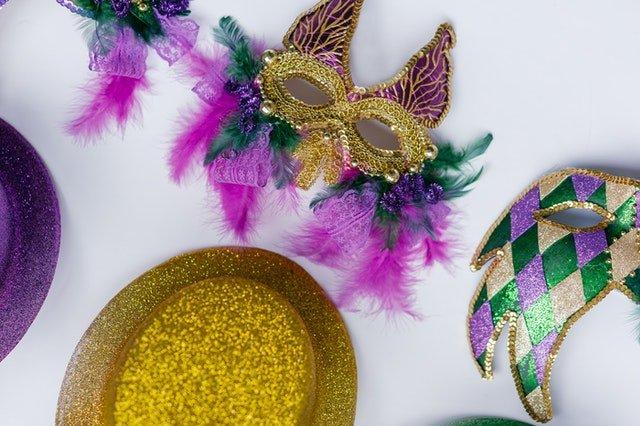 Mardi-Gras-accessories