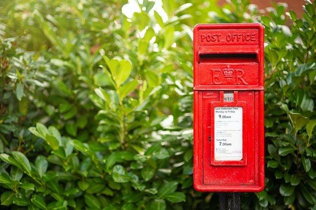 Red-post-box