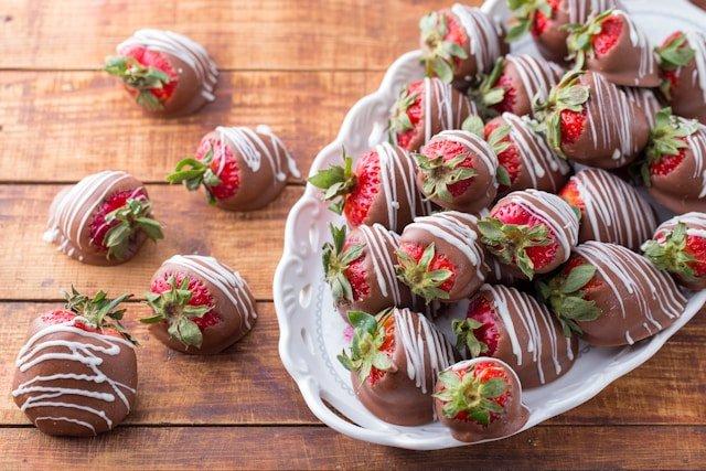chocolate-covered-strawberries