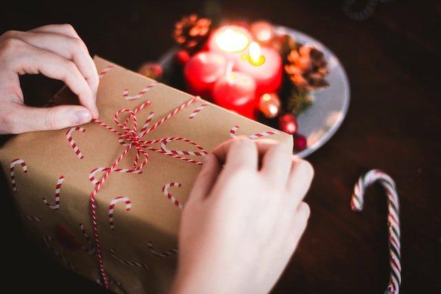 christmas-gift-candle