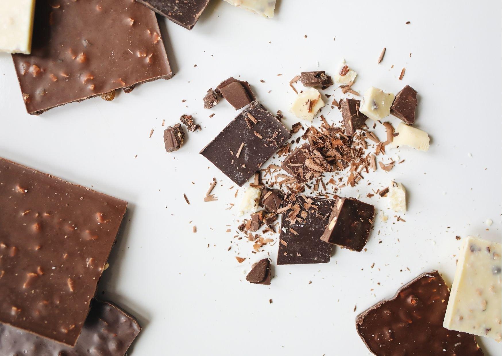 milk-dark-white-chocolate-on-white-background