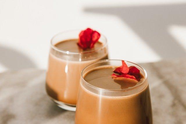 two-glasses-chocolate-drink