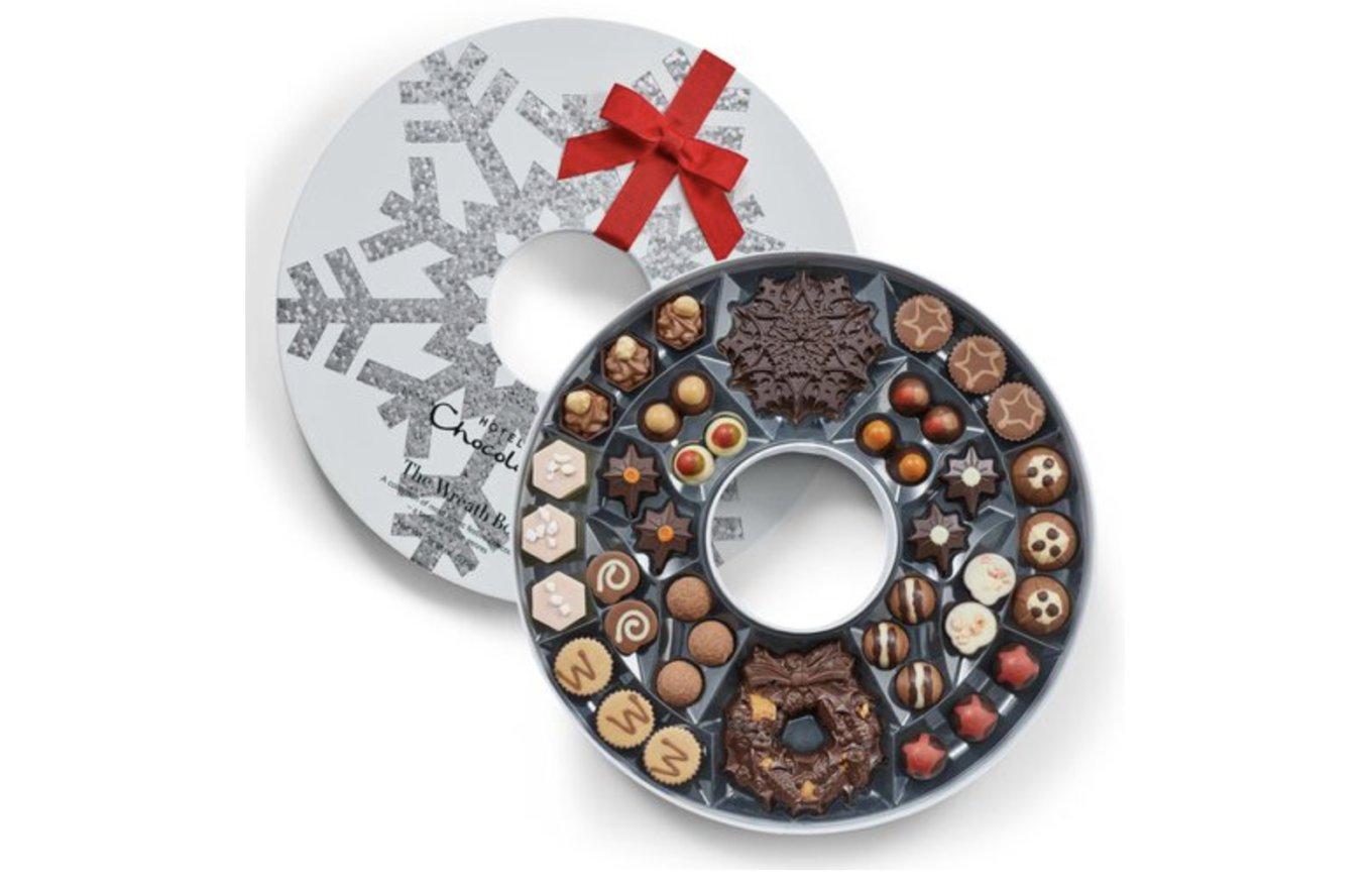 wreath-box-christmas-chocolate